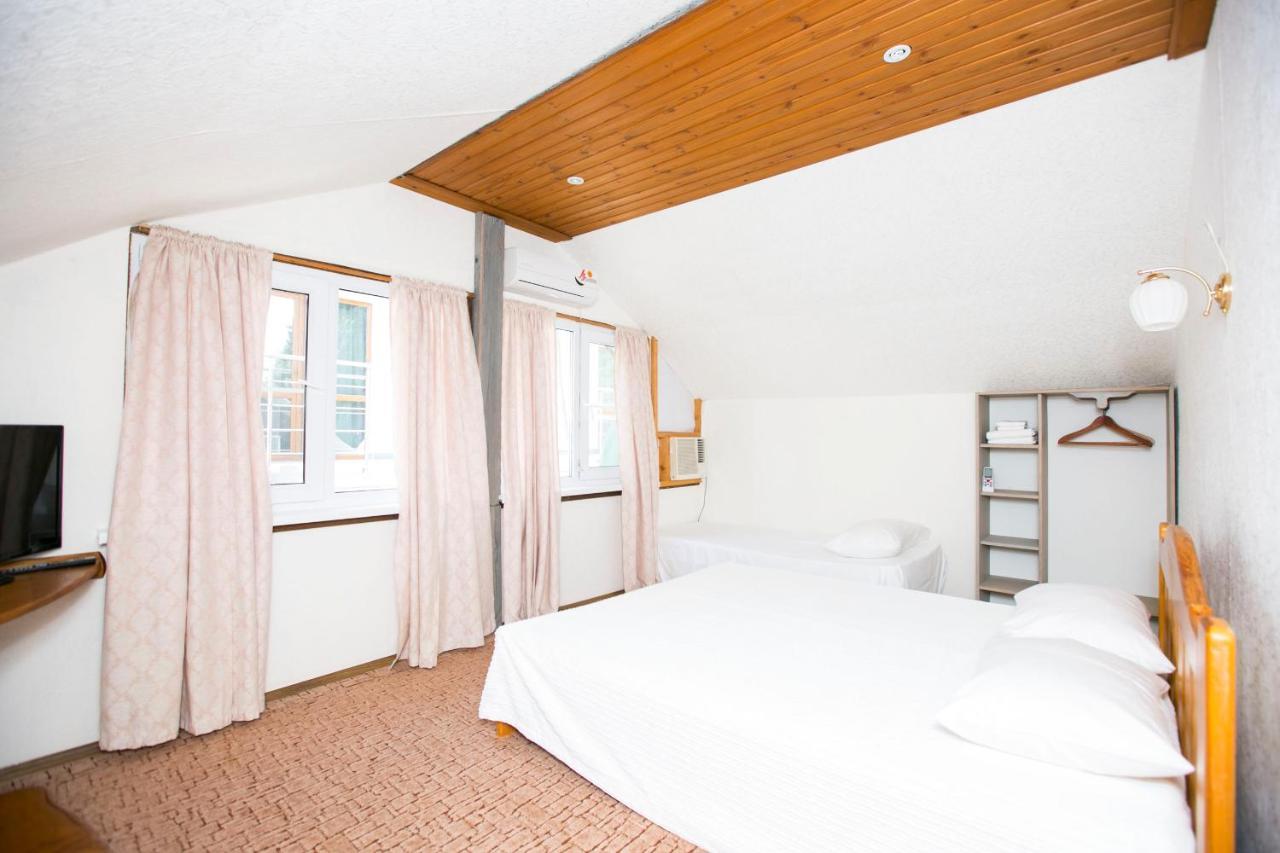 Guest House Lavr Gagra Dış mekan fotoğraf
