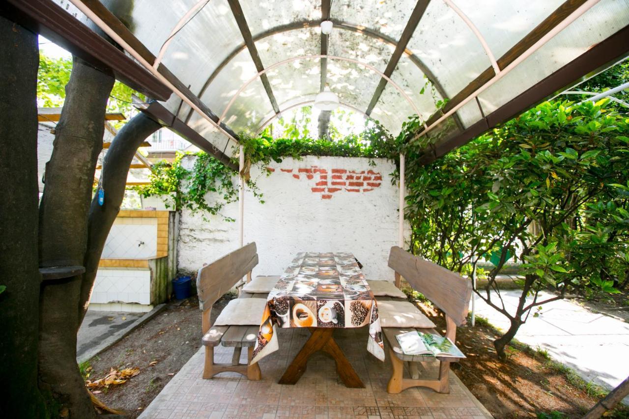 Guest House Lavr Gagra Dış mekan fotoğraf