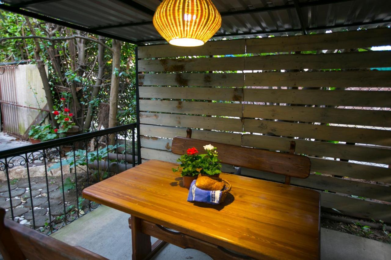 Guest House Lavr Gagra Dış mekan fotoğraf