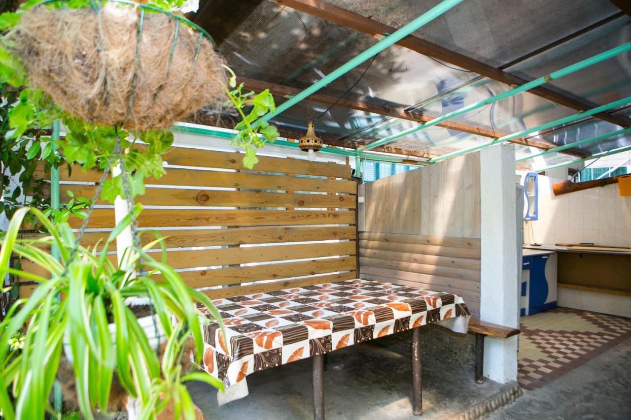 Guest House Lavr Gagra Dış mekan fotoğraf